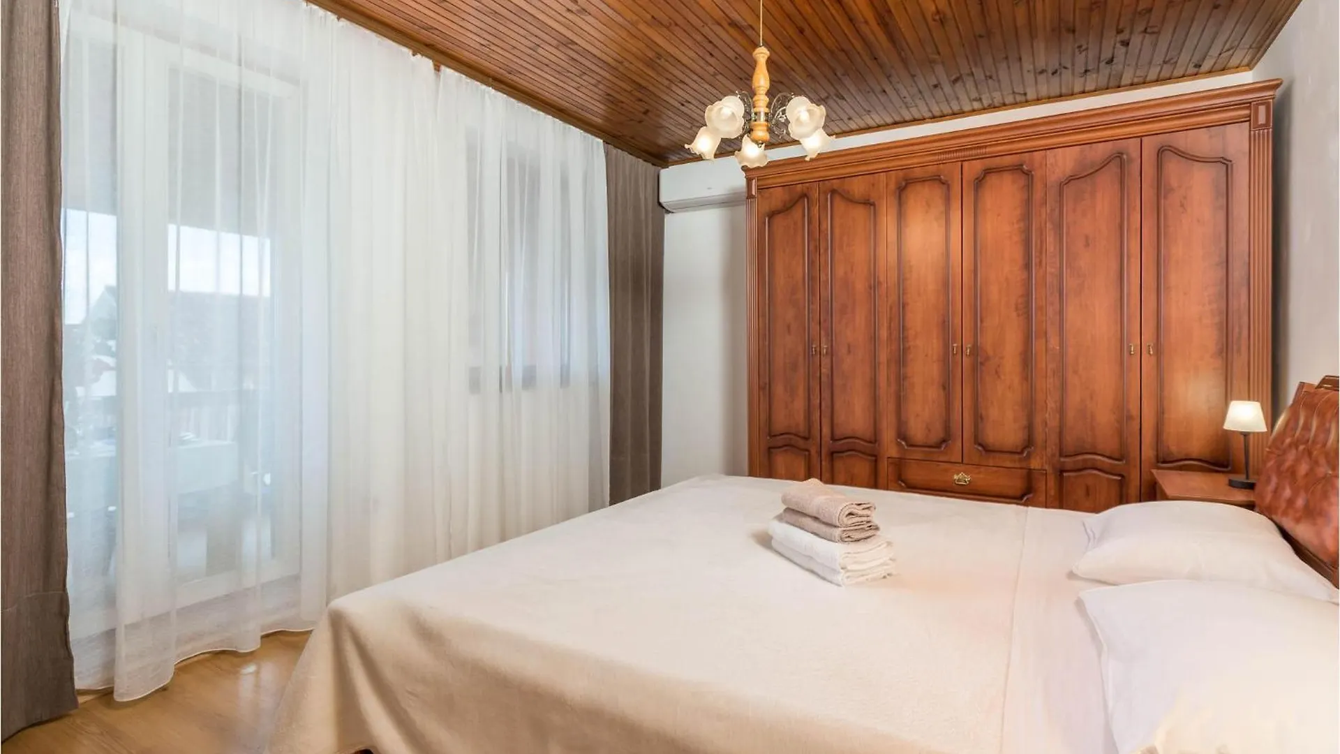 Cozy Apartment In Lovran With Wifi 0*,  Croatia
